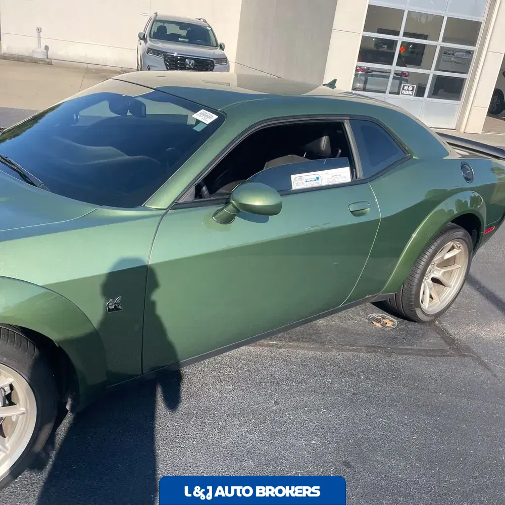2023 Dodge Challenger R/T SCAT PACK