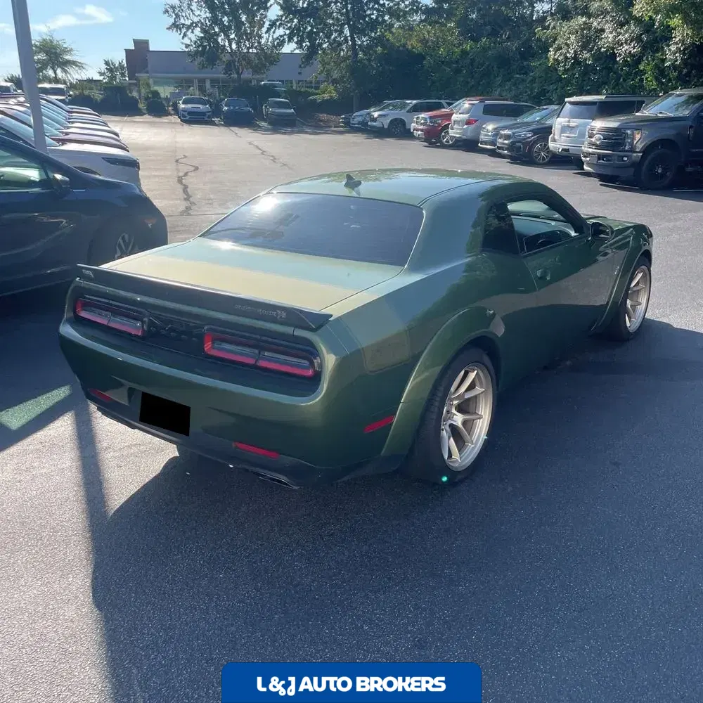 2023 Dodge Challenger R/T SCAT PACK