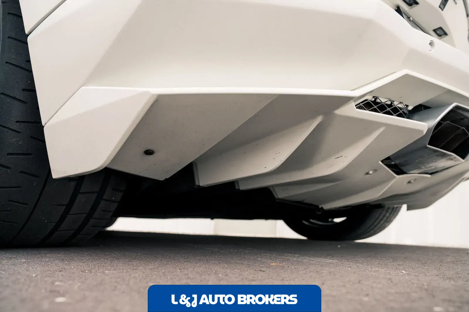 2014 Lamborghini Aventador LP700-4 Roadster