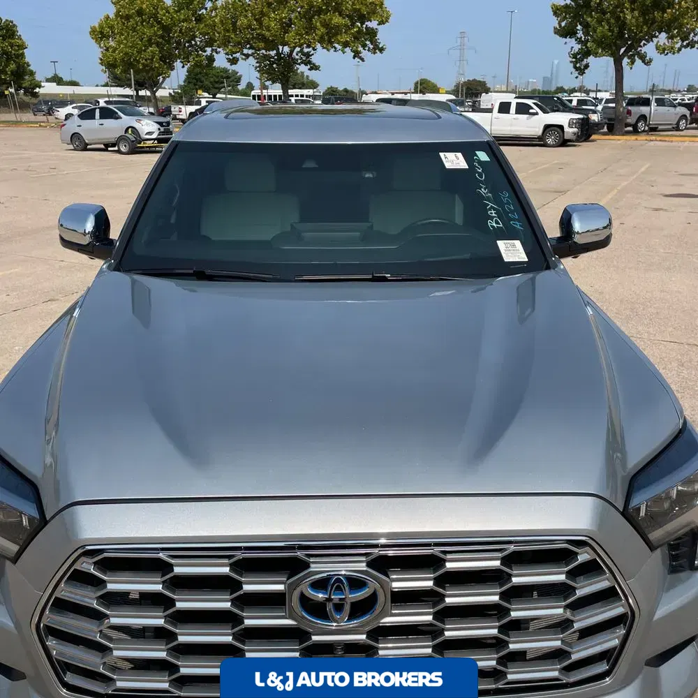 2024 Toyota Sequoia Capstone
