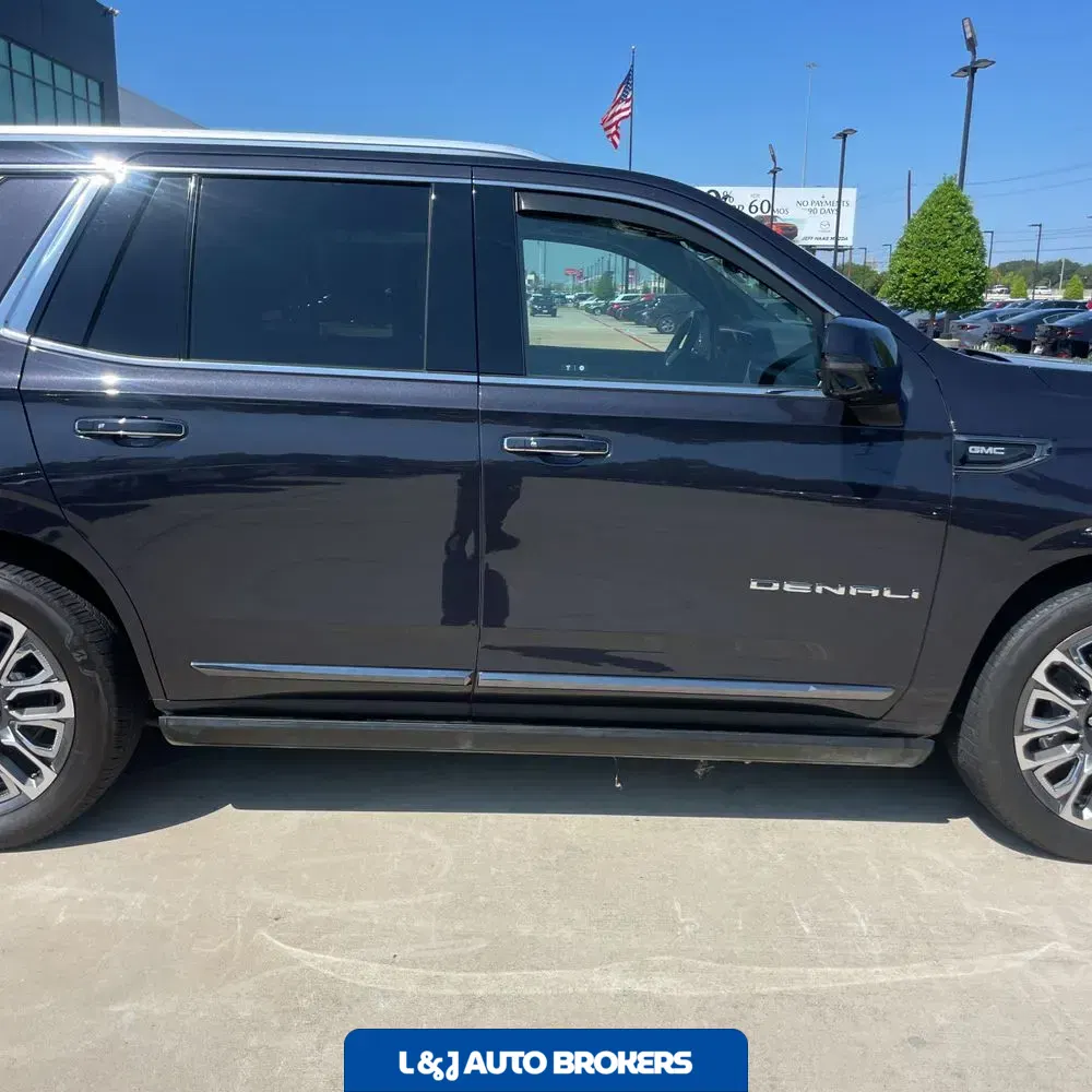 2023 GMC Yukon Denali Ultimate