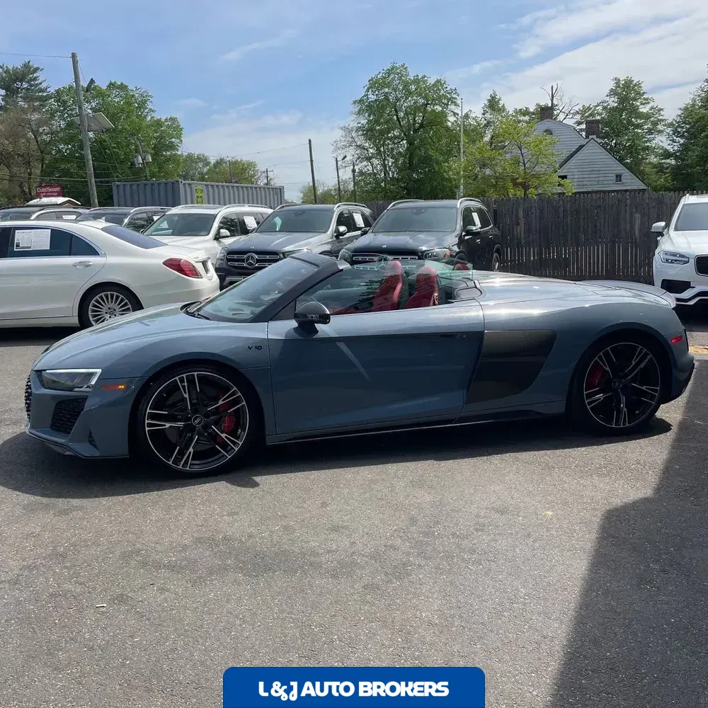 2023 Audi R8 V10