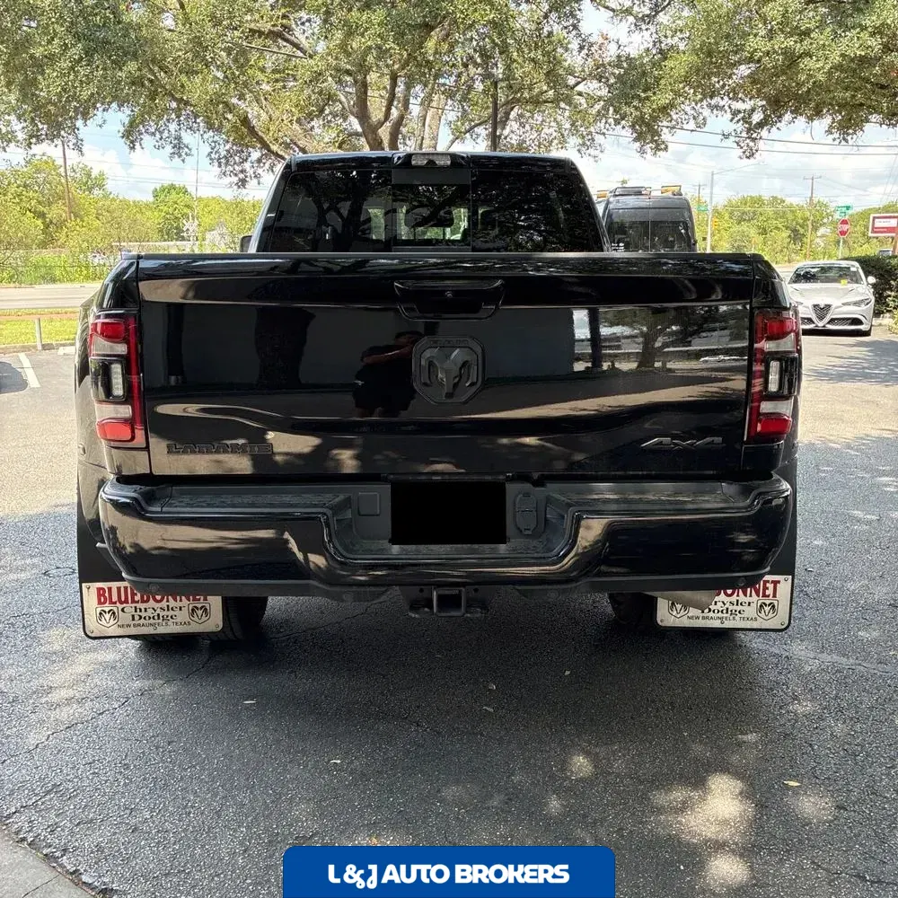 2024 Ram 3500 Laramie