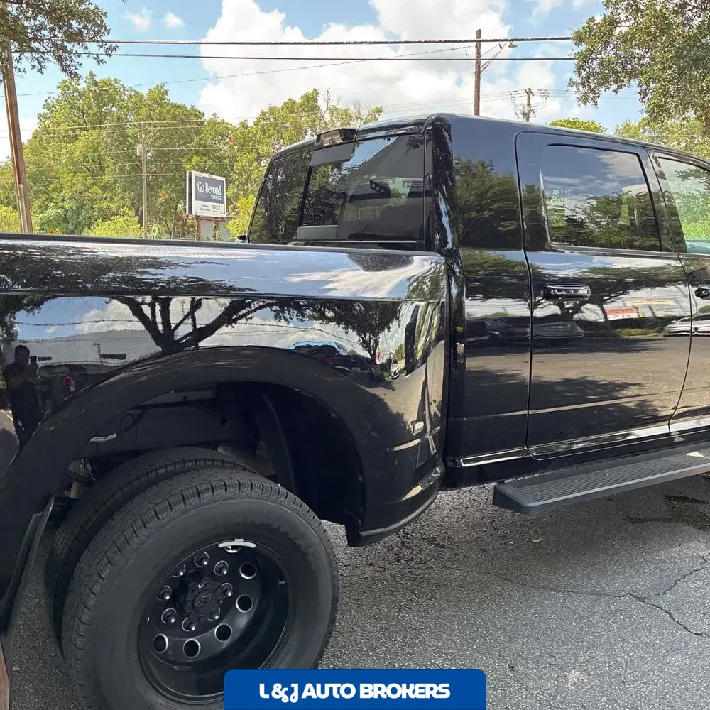 2024 Ram 3500 Laramie