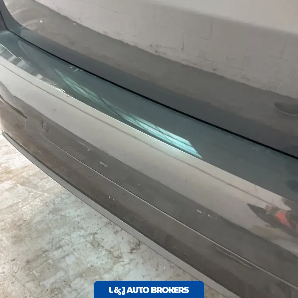 2023 BMW X7 M60i