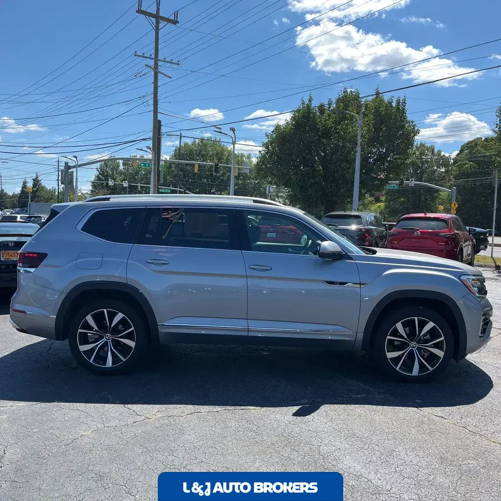 2024 Volkswagen Atlas SEL Premium R-Line 4Motion