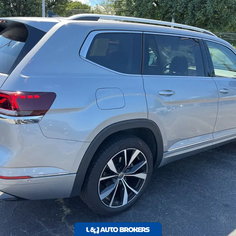 2024 Volkswagen Atlas SEL Premium R-Line 4Motion