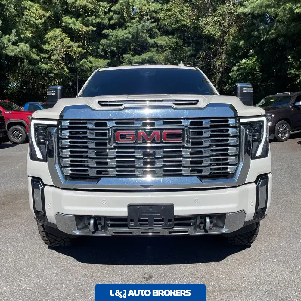 2024 GMC Sierra 3500HD Denali