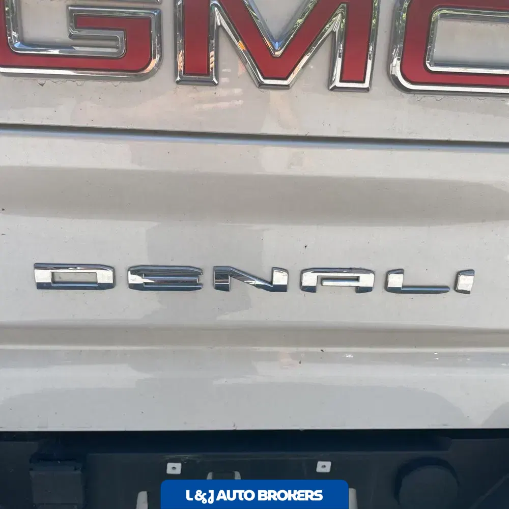2024 GMC Sierra 3500HD Denali