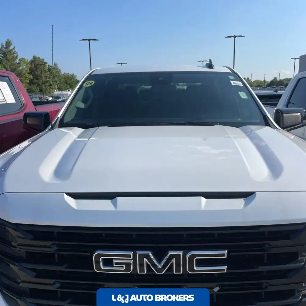 2024 GMC Sierra 1500 Elevation
