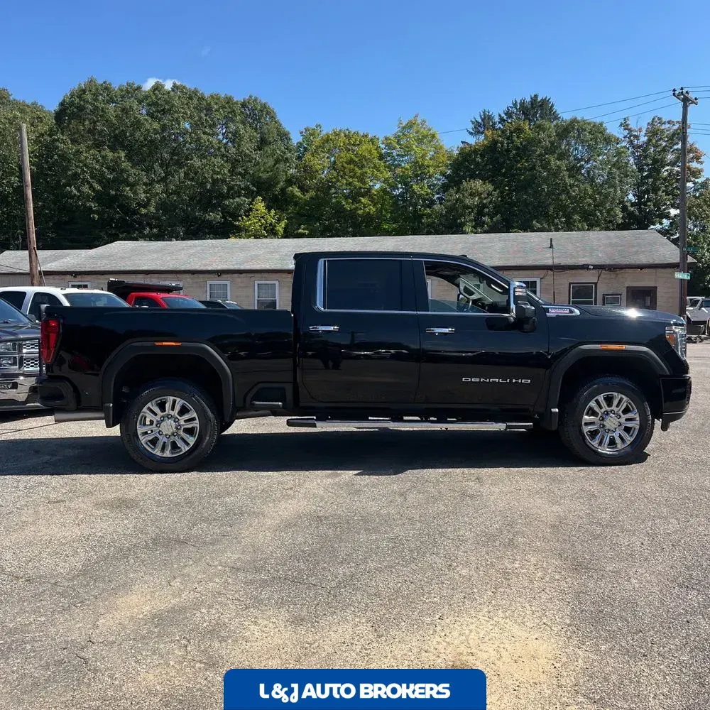 2023 GMC Sierra 2500 Denali