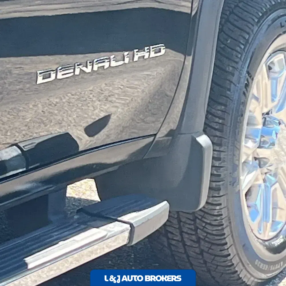 2023 GMC Sierra 2500 Denali