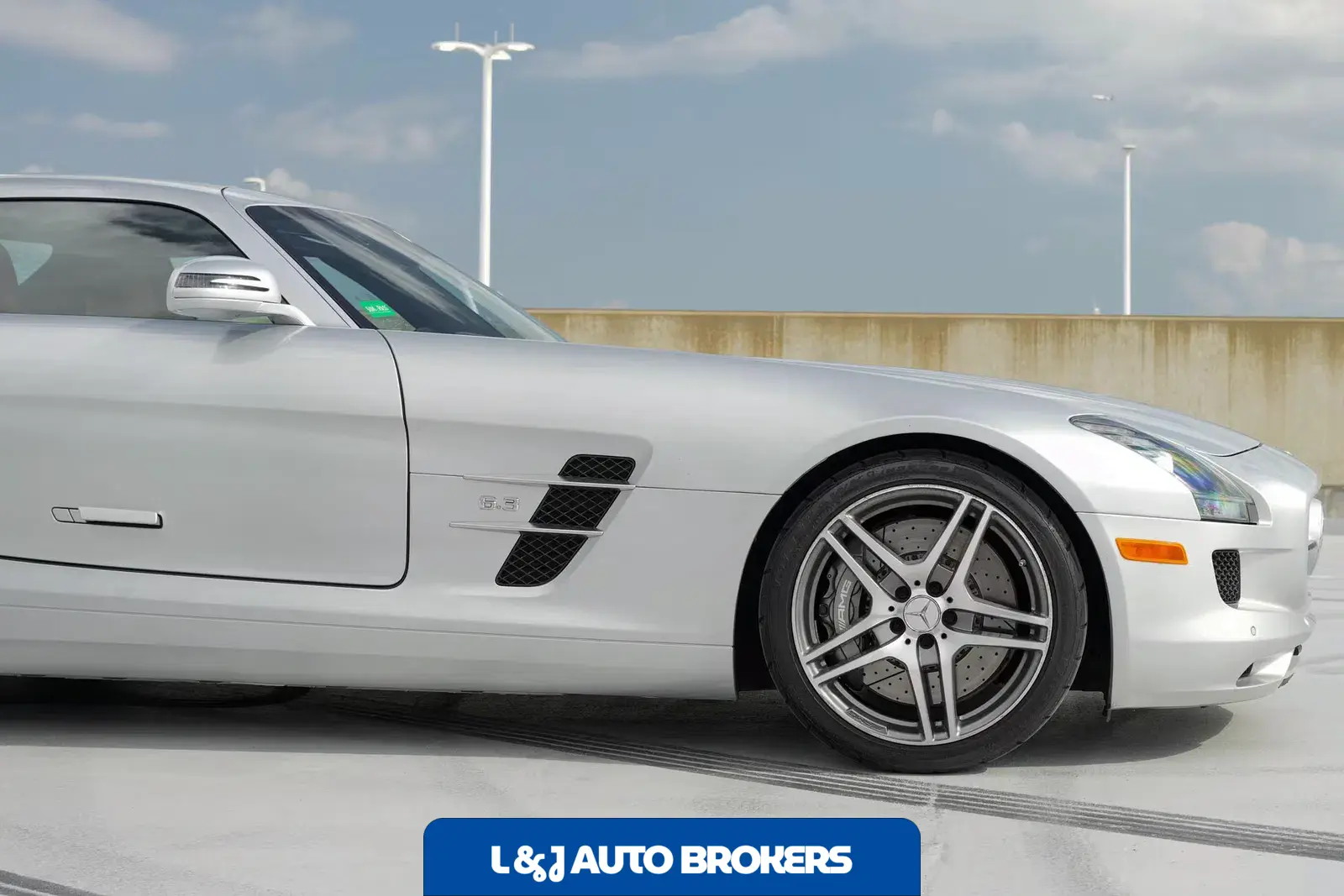 2011 Mercedes-Benz SLS AMG