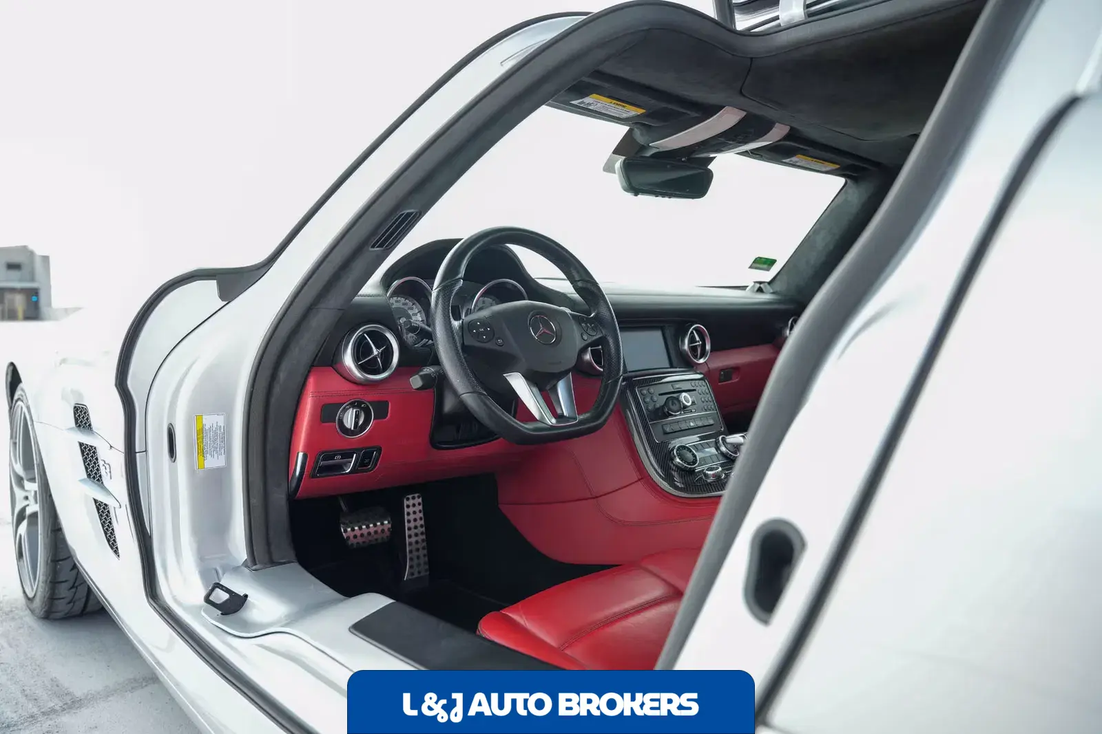 2011 Mercedes-Benz SLS AMG