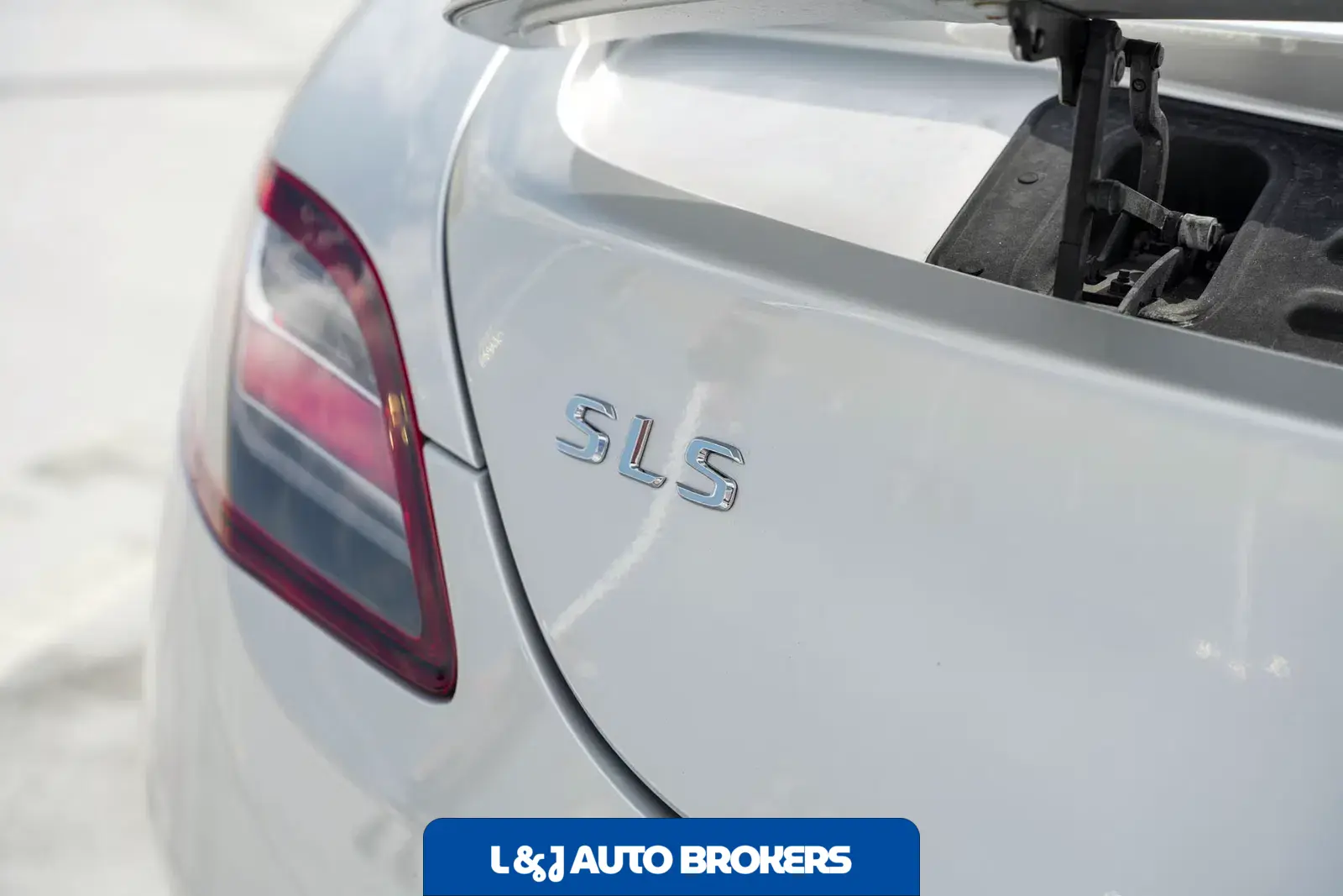 2011 Mercedes-Benz SLS AMG