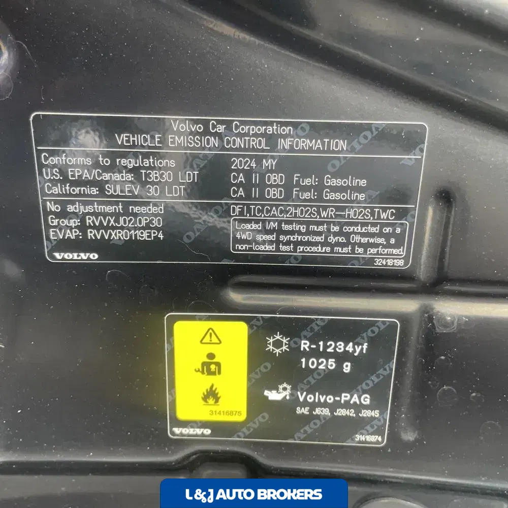 2024 Volvo XC90 T8 - Plus PHEV