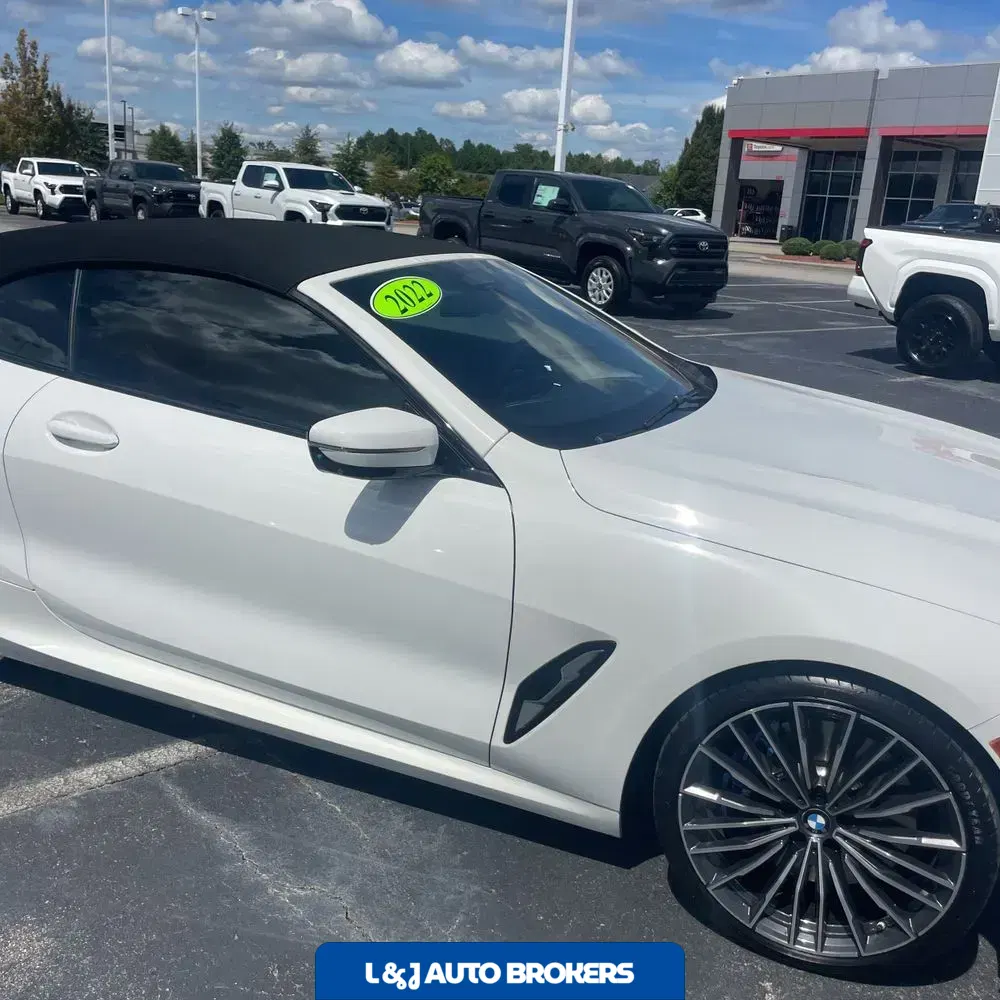 2022 BMW 8-Series 840i