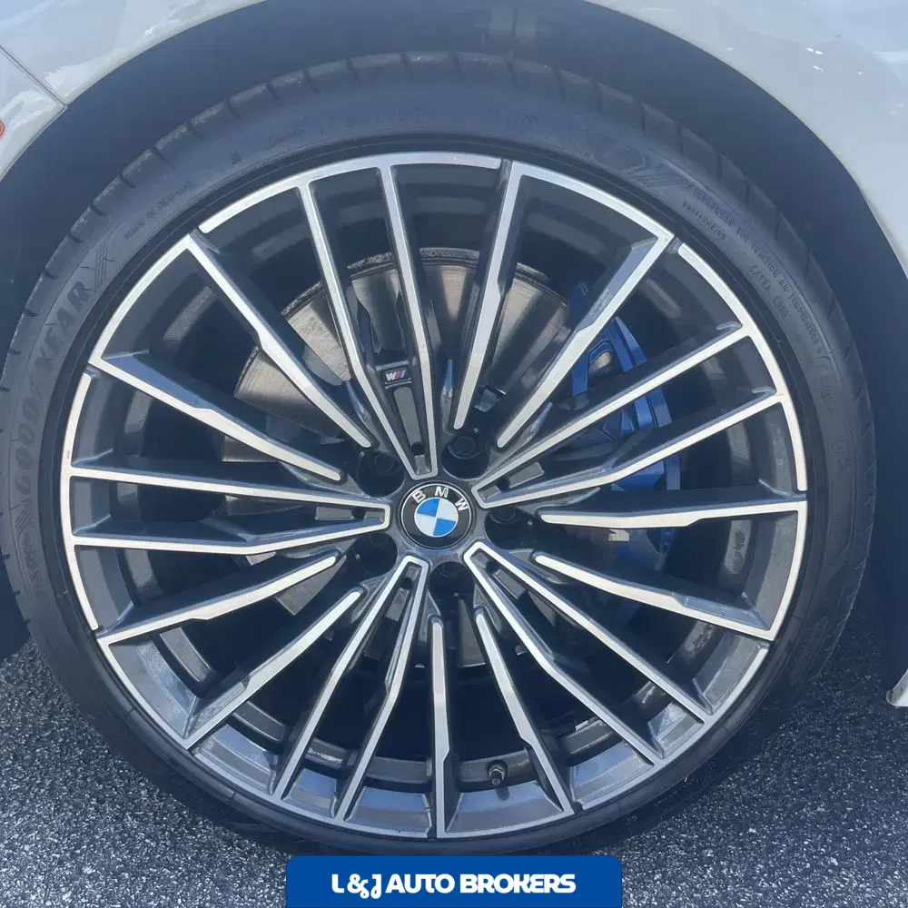 2022 BMW 8-Series 840i