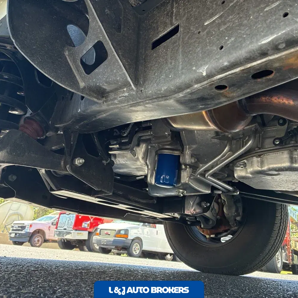 2025 Chevrolet Express LS 3500
