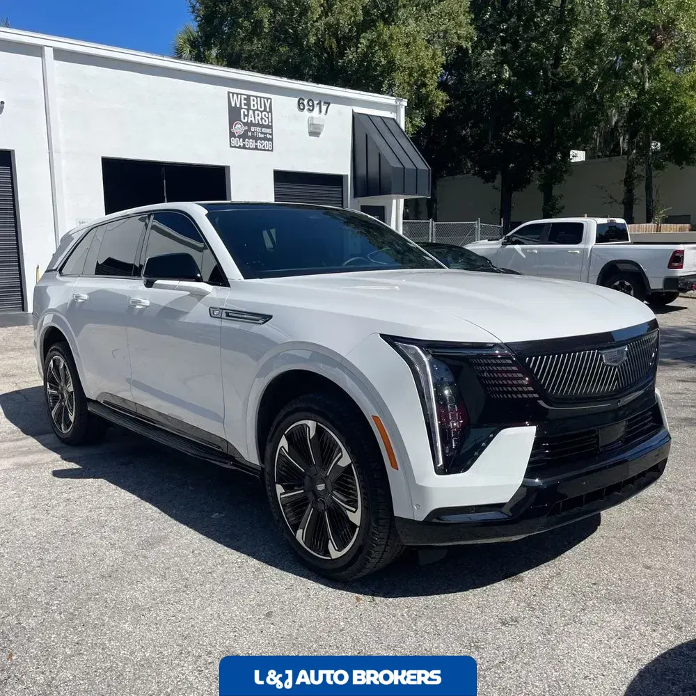 2025 Cadillac Escalade IQ Sport 1