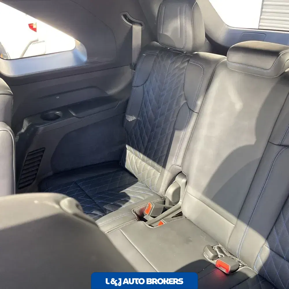 2025 Cadillac Escalade IQ Sport 1