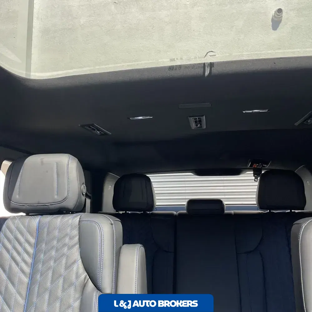 2025 Cadillac Escalade IQ Sport 1