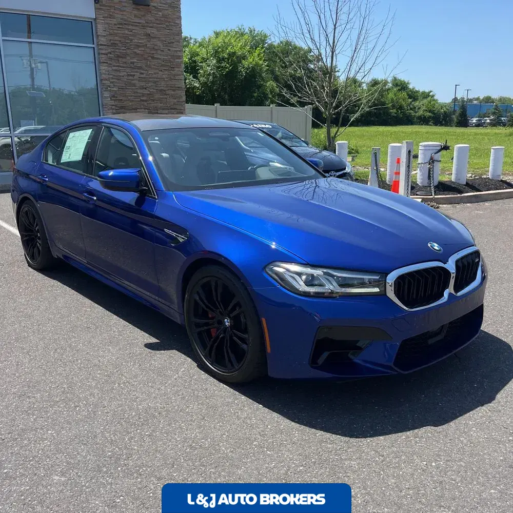 2022 BMW M5 Base