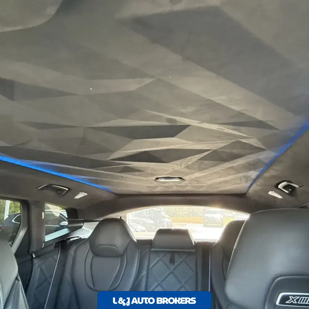 2023 BMW XM Base