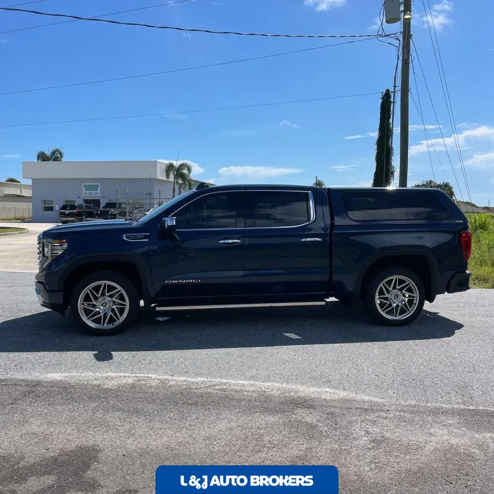 2023 GMC Sierra 1500 Denali