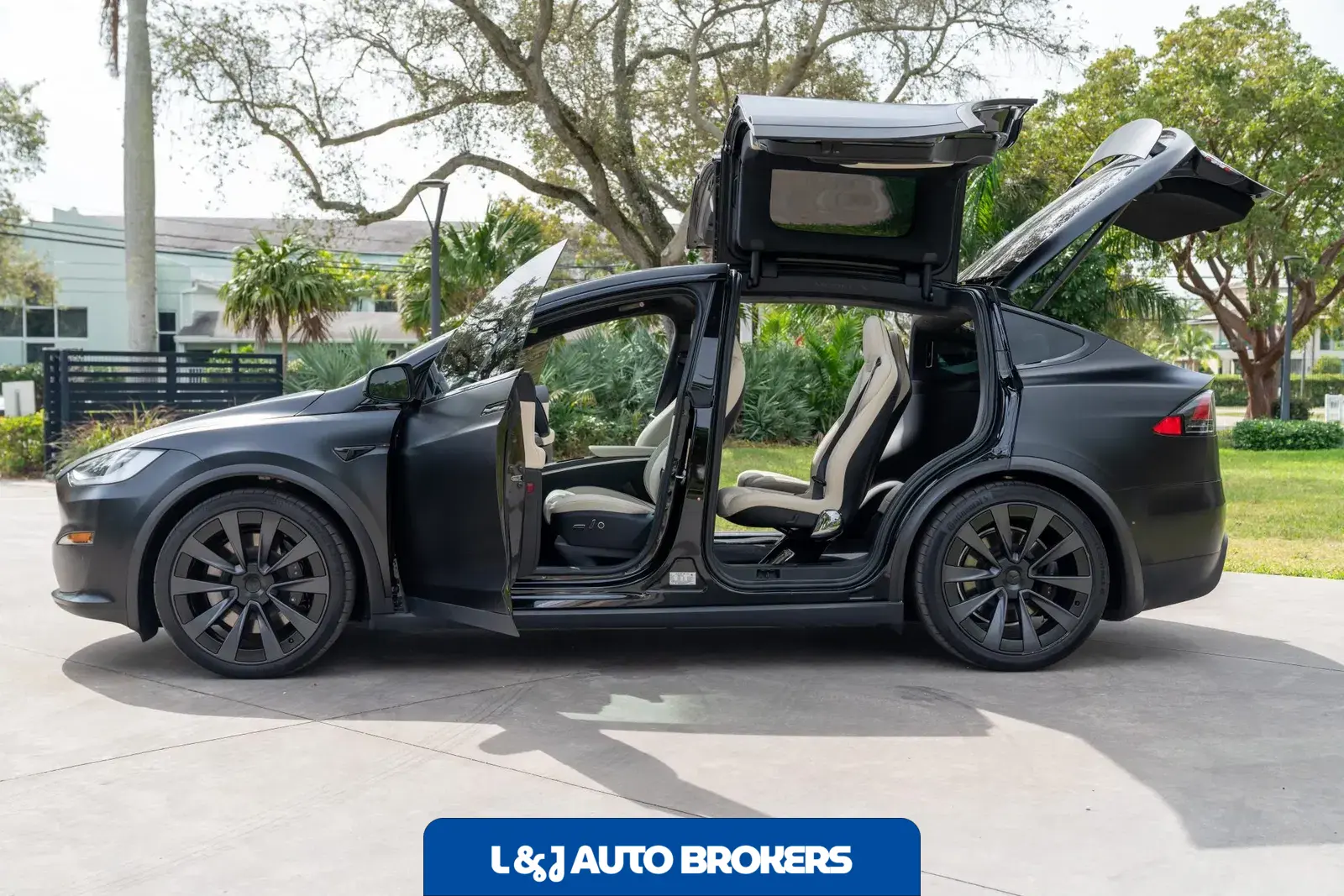 2022 Tesla Model X Plaid