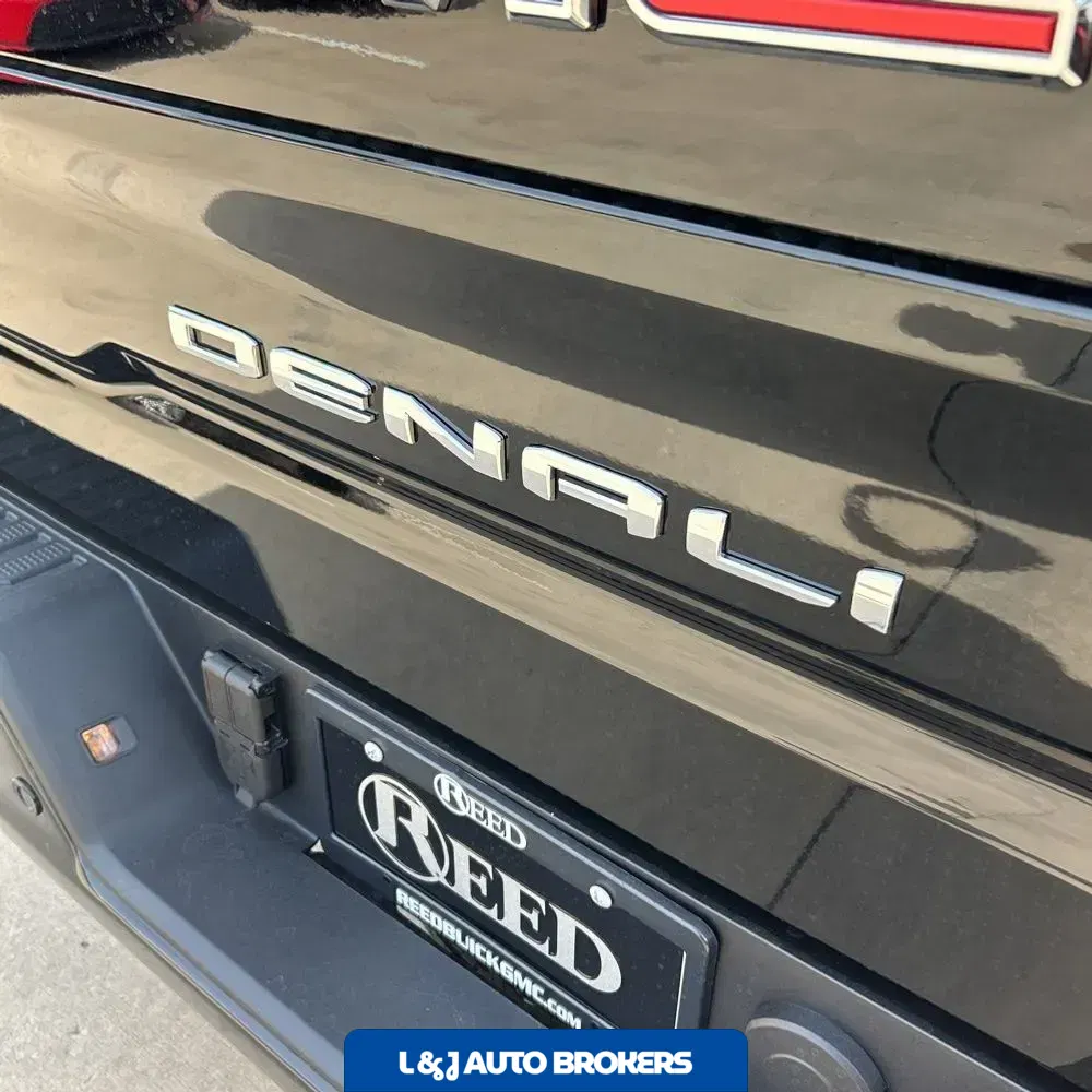 2025 GMC Sierra 1500 Denali