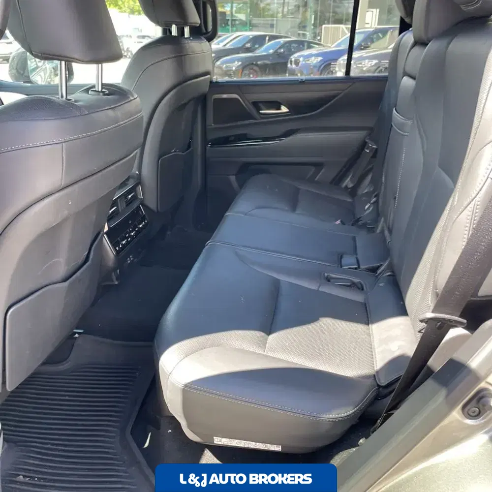 2023 Lexus LX 600 Luxury