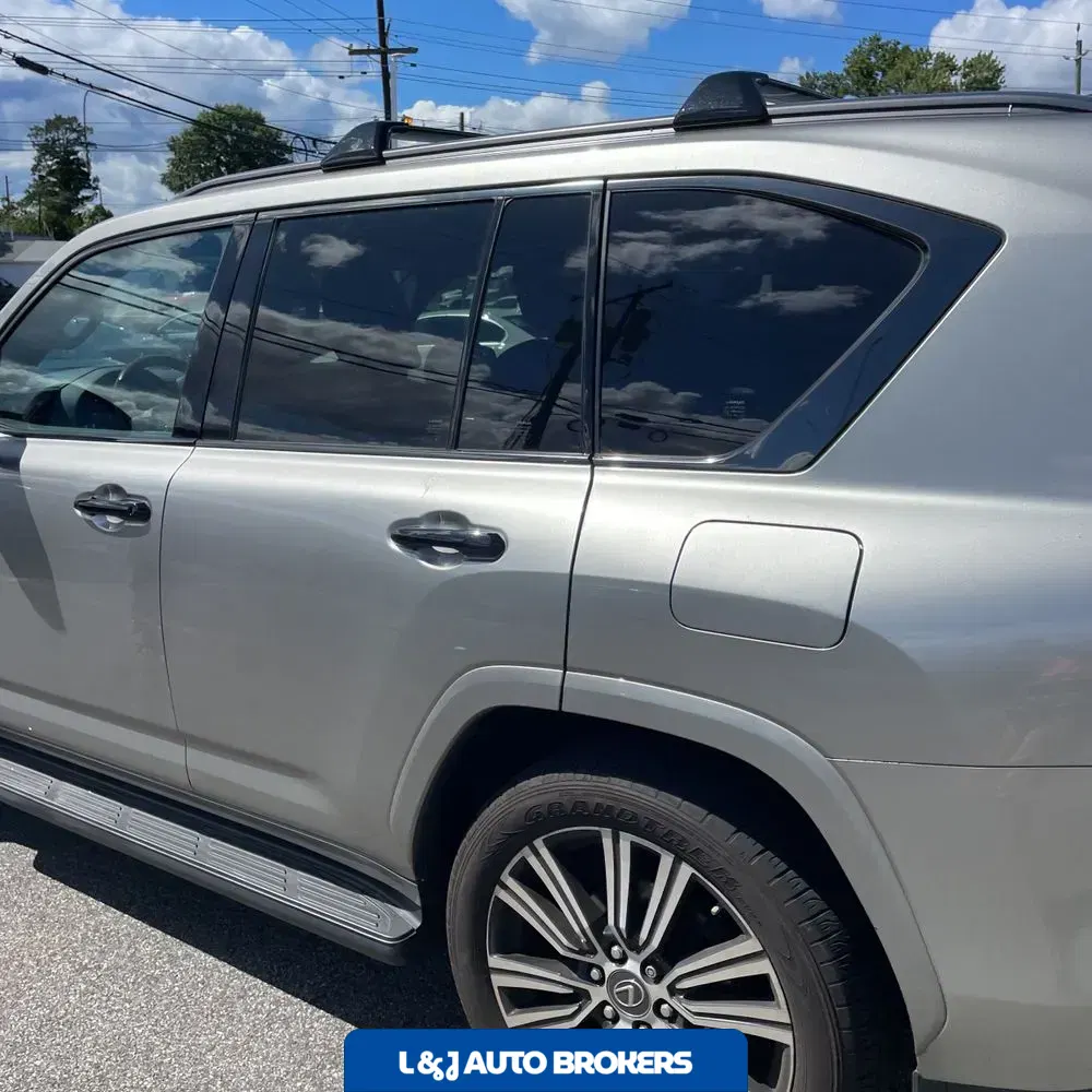 2023 Lexus LX 600 Luxury
