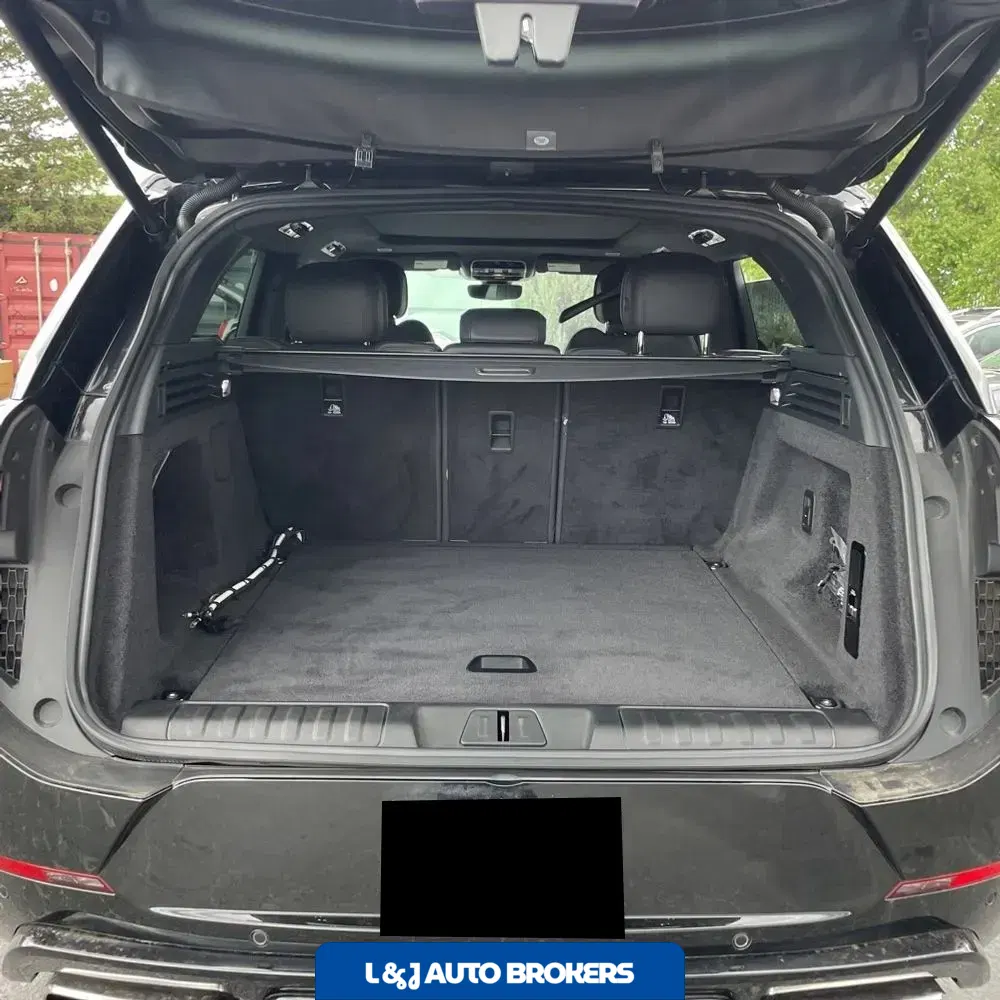 2023 Land Rover Range Rover Sport SE DYN