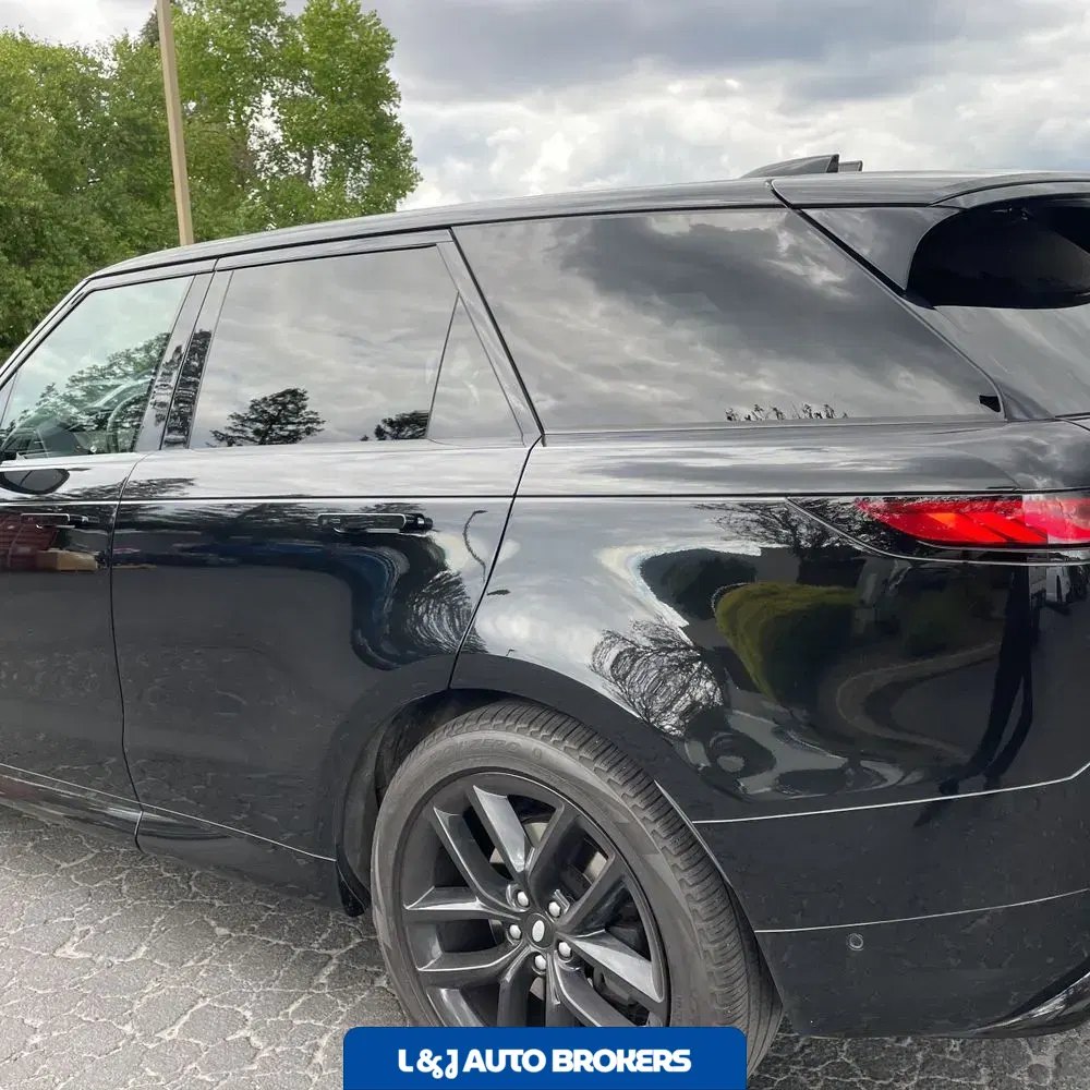 2023 Land Rover Range Rover Sport SE DYN