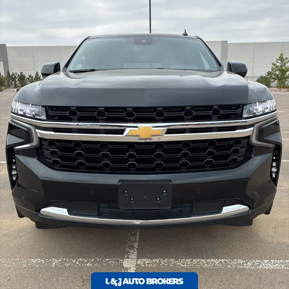 2024 Chevrolet Suburban LS