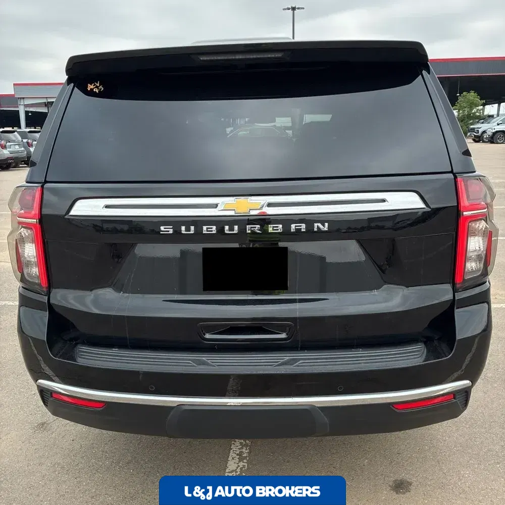 2024 Chevrolet Suburban LS