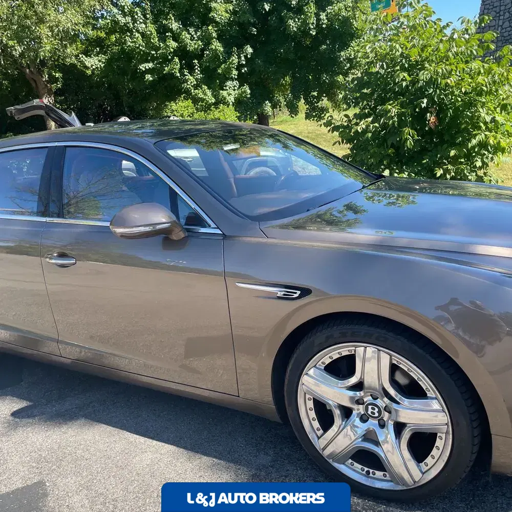 2014 Bentley Flying Spur Base