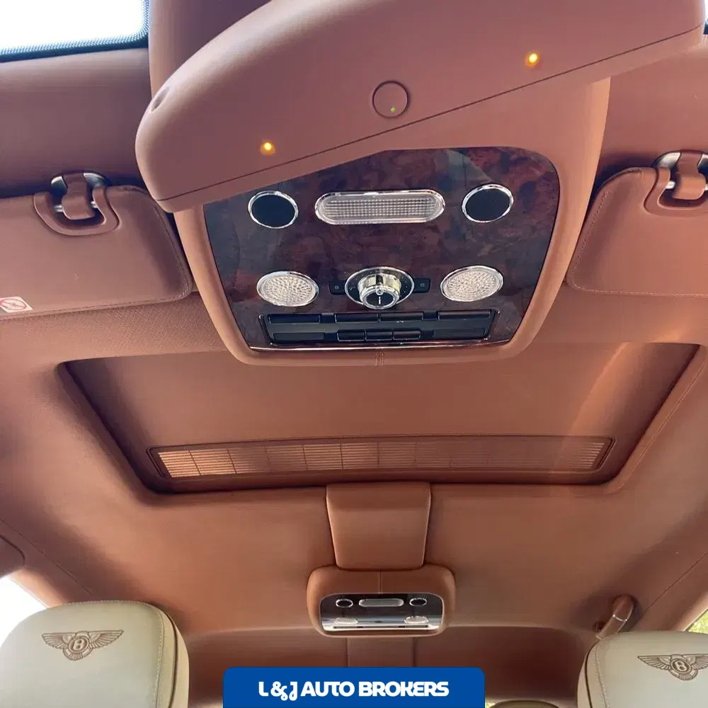 2014 Bentley Flying Spur Base