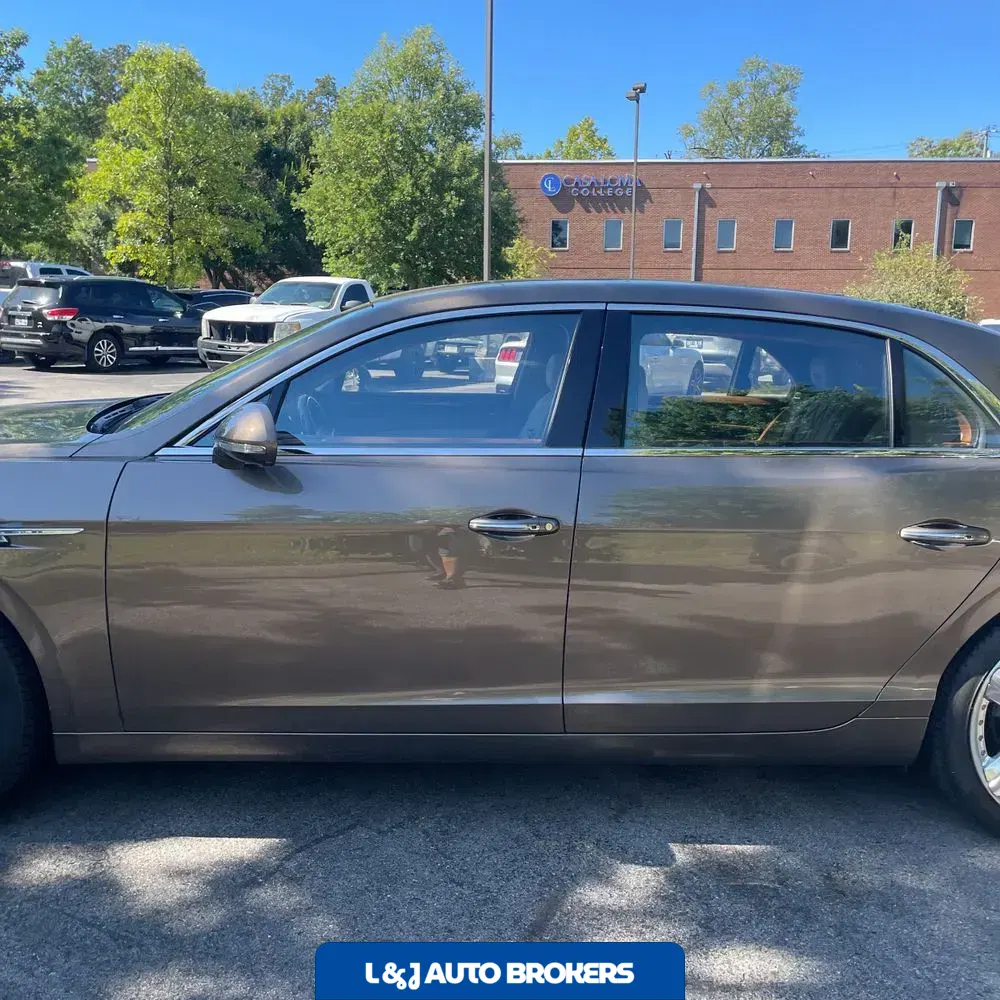 2014 Bentley Flying Spur Base