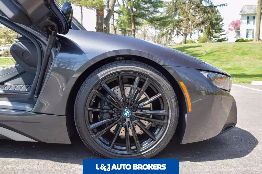 2019 BMW I8 Roadster AWD