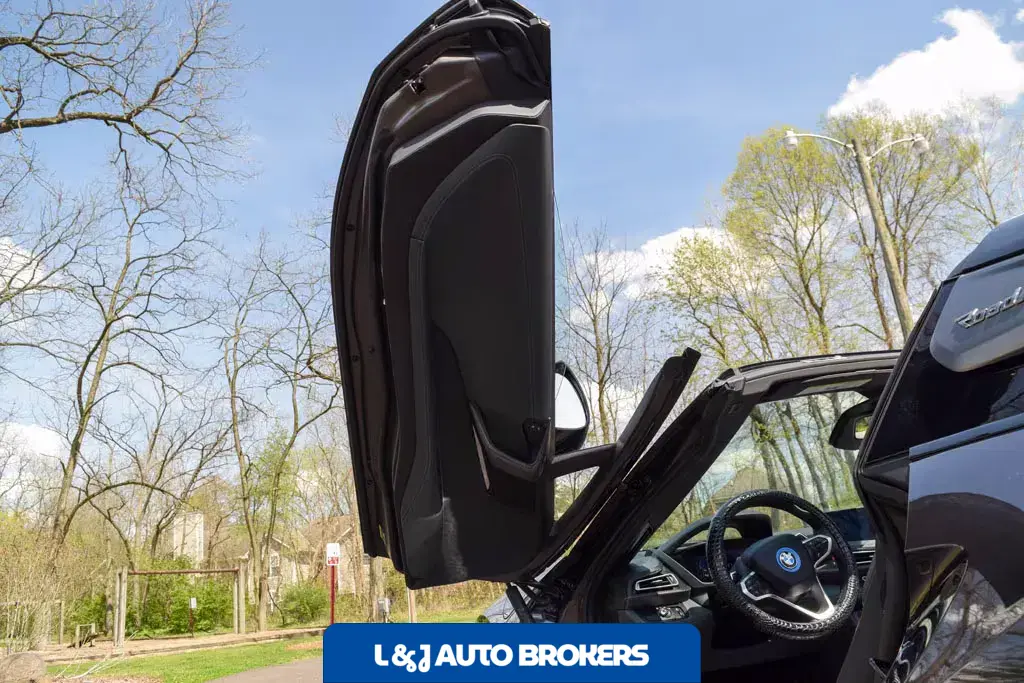 2019 BMW I8 Roadster AWD