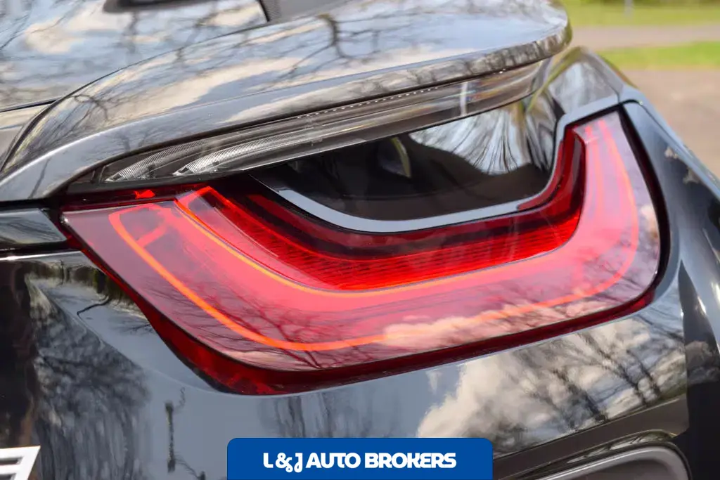2019 BMW I8 Roadster AWD