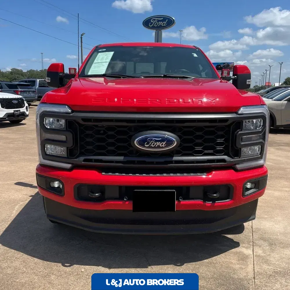 2023 Ford F-350 Super Duty Lariat