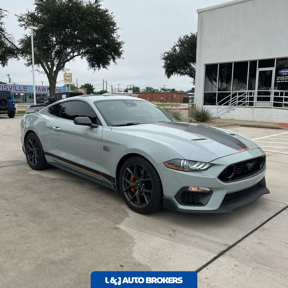 2022 Ford Mustang Mach 1