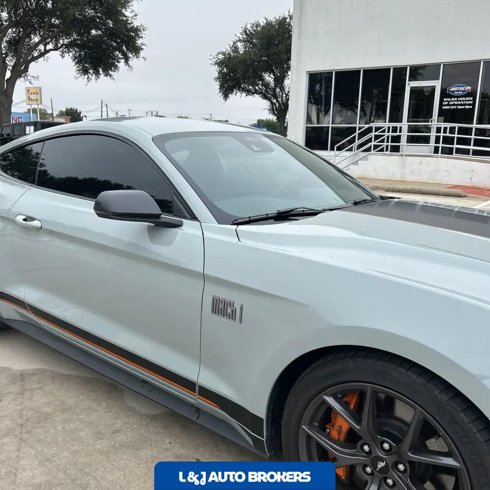 2022 Ford Mustang Mach 1