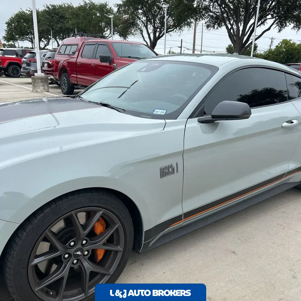 2022 Ford Mustang Mach 1