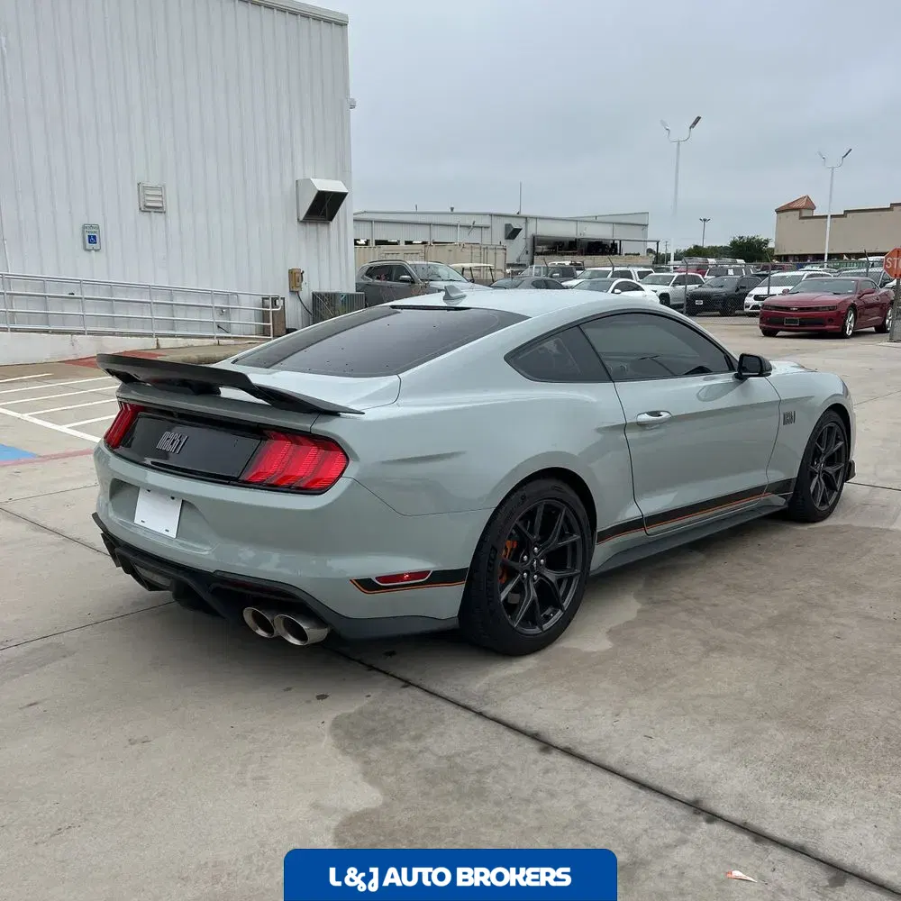 2022 Ford Mustang Mach 1