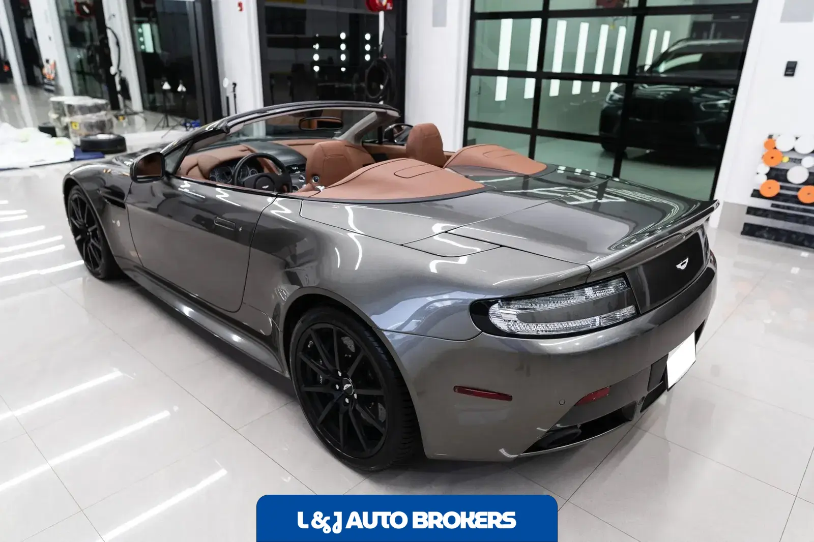 2017 Aston Martin V12 Vantage S Roadster 7-Speed