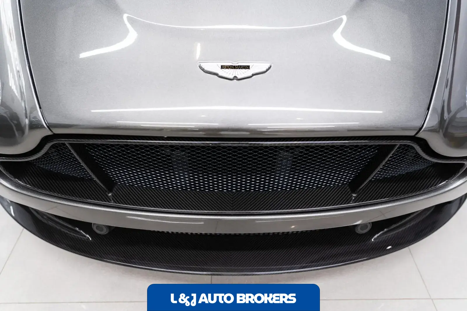 2017 Aston Martin V12 Vantage S Roadster 7-Speed